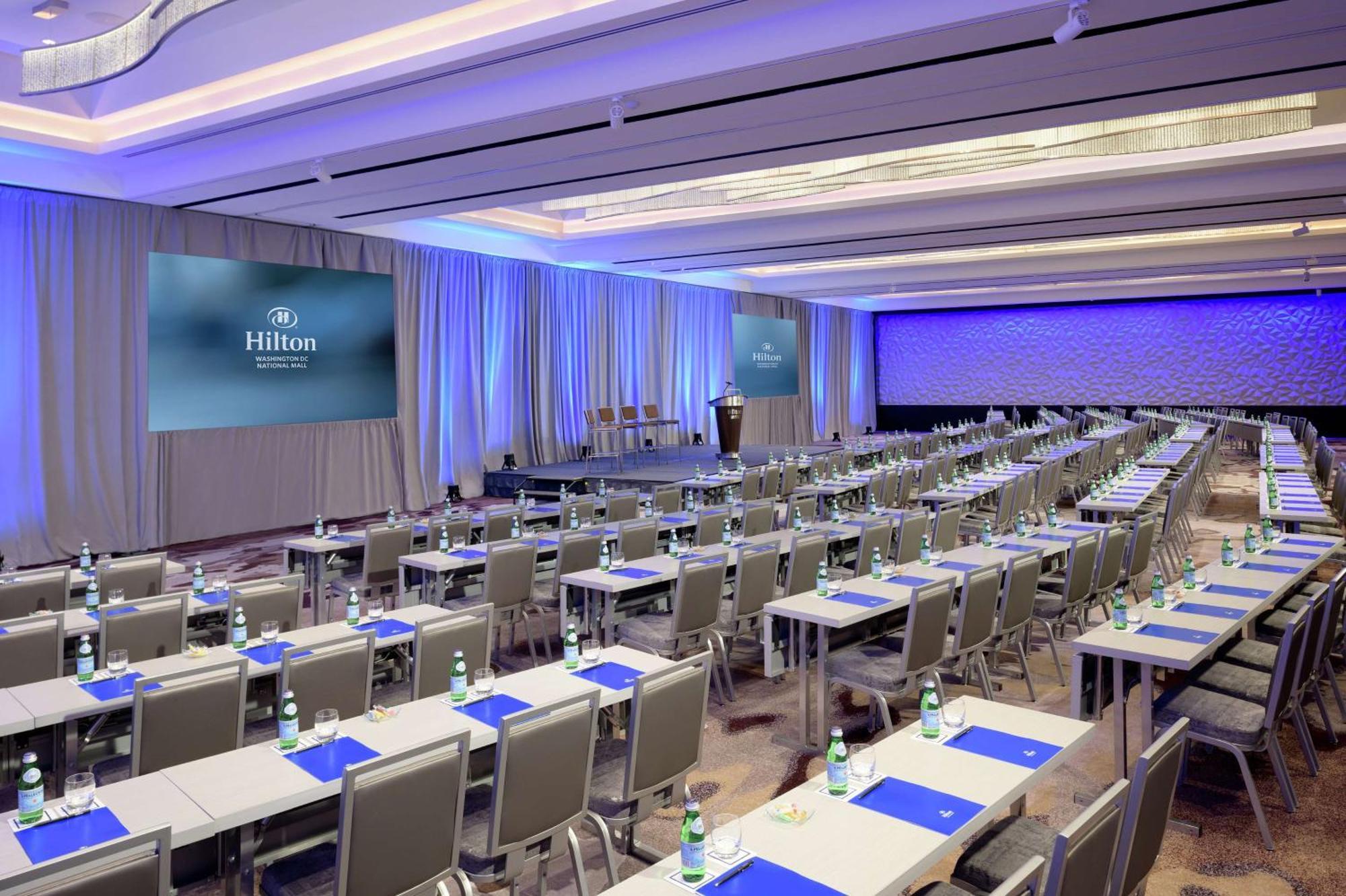 Hilton Dc National Mall The Wharf 4* Washington