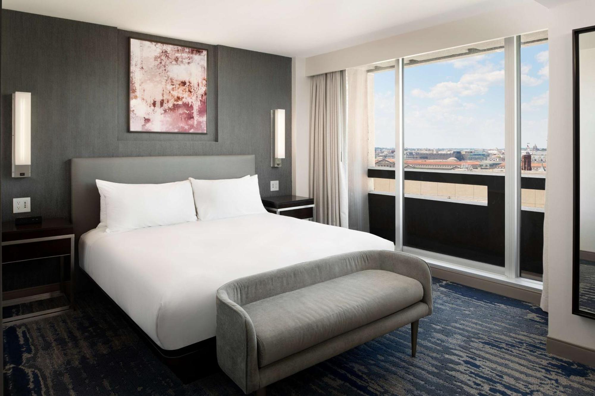 Hilton Dc National Mall The Wharf Hotel 4*